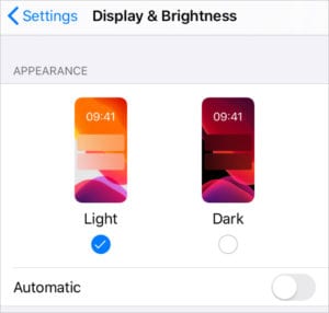 iOS 13 Light and Dark settings