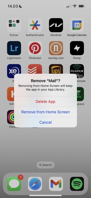 Delete the Mail app via the pop-up window
