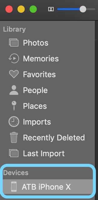 Manually select your device from the left sidebar in the Photos App for Mac